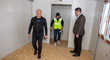 Soyer'den konteyner eşyaları için İzmirlilere çağrı “Bayram hediyesi için İzmirlileri kampanyaya davet ediyorum”