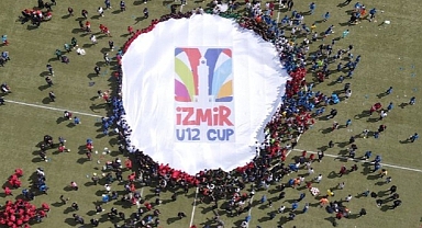Uluslararası U12 İzmir Cup Turnuvası’nın Açılış Töreni Yapıldı