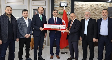 Verenel Derneği’nden Başkan Esat Öztürk’e Ziyaret