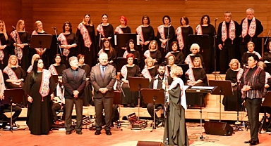 Yüzyılın Ağıdı oratoryosu İzmirli sanatseverlerle buluştu