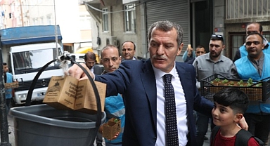 Zeytinburnu’na Bahar Fesleğenle Geldi