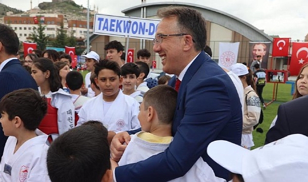 19 Mayıs Atatürk'ü Anma, Gençlik ve Spor Bayramı Nevşehir’de coşkuyla kutladı.