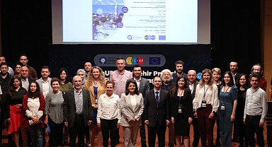 Antalya dijital şehir olma yolunda ilerliyor