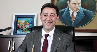 Bandırma Belediye Başkanı Av. Tolga Tosun, “19 Mayıs Atatürk’ü Anma Gençlik ve Spor Bayramı” dolayısıyla kutlama mesajı yayınladı