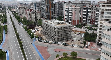 Başkan Altay: “Yenişehir Sosyal Tesisi ve Lise Medeniyet Akademisi İnşaatı Hızla Yükseliyor”