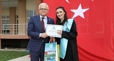 Başkan Deveciler: “Gençlerimiz Geleceğimizdir”