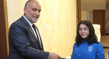 Başkan Sandıkçı, “Sporda marka kimliğimizle farkımızı gösteriyoruz”