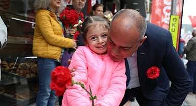 Başkan Sertaslan, “Sosyal yardımları kesecek dediler, 10 kat arttırdık”