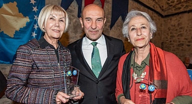 Başkan Soyer Kosova’nın 15’inci bağımsızlık yılını kutladı Soyer: “Bu kardeşliği yaşatmaya kararlıyız”