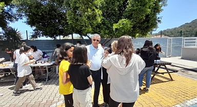 Başkan Topaloğlu kermese katıldı