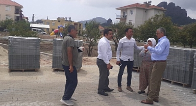 Başkan Topaloğlu Kuzdere Mahallesi'nde incelemelerde bulundu