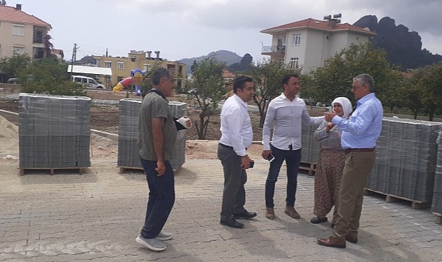 Başkan Topaloğlu Kuzdere Mahallesi'nde incelemelerde bulundu