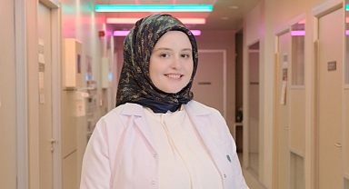 Belirsizliği çözmeye çalışmak öfke ve tahammülsüzlüğü arttırır