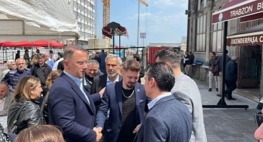 Beylikdüzü Belediye Başkanı Mehmet Murat Çalık, vefat eden babası Yüksel Çalık için İstanbul ve Trabzon’da Mevlid-i Şerif okuttu