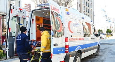 Beylikdüzü Belediyesi Seçim Günü Yaşlı ve Engellilere Ulaşım Desteği