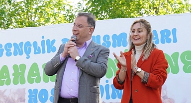 Beylikdüzü Belediyesi, Yakuplu Kent Ormanı’nda “Gençlik Buluşmaları Bahar Pikniği” düzenledi