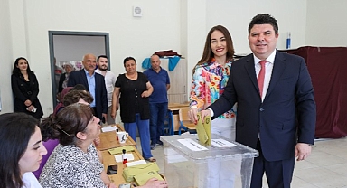 Buca Belediye Başkanı Erhan Kılıç Oyunu Kullandı