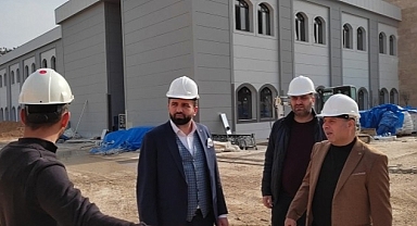 Buca’daki Başarıları AK Partili Hakan Kalfaoğlu’na ödül getirdi