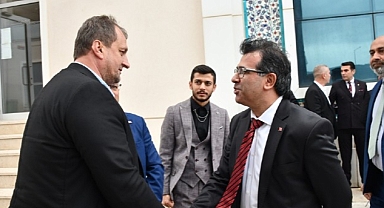 Bursa Roman Dernekleri Erdoğan’a Desteklerini İznik’ten İlan Ettiler