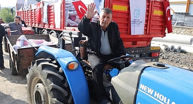 Büyükşehir'in gübre desteği çiftçilerin yüzünü güldürüyor