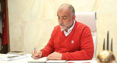 Canik Belediyesi Şanlı Samsunspor Forması Hediye Ediyor