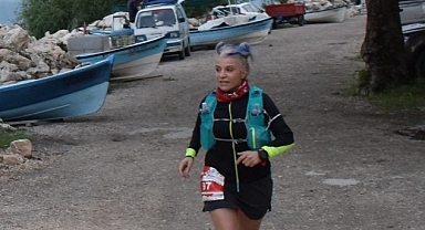 Cumhuriyet’in 100. yılında 100 kilometre koşuyorlar