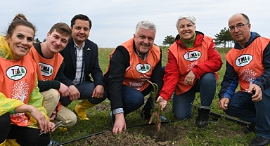 Cumhuriyetin 100. yılında 100 fidan toprakla buluştu!