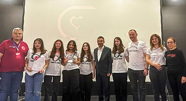 Darüşşafaka Robot Takımları başarıya doymuyor