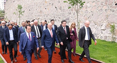 Deniz Baykal Parkı Keçiören’de Açıldı