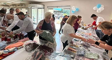 DEÜ'nün 'Gönül Köprüsü' Depremzede Kadınlara Gelir Olacak