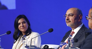 Doğan Holding Yönetim Kurulu Başkanı Begüm Doğan Faralyalı, Uludağ Ekonomi Zirvesi’nde konuştu: “Sürdürülebilirlik en önemli meselemiz olmalı”