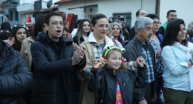 Efes Selçuk’ta Hıdırellez Ateşi Yandı