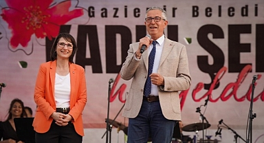 Gaziemirli kadınlar, Kadın Şenliği’yle baharı karşıladı