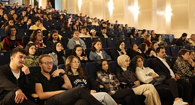 Gençler En Zor Sınavınızda Çankaya Yanınızda