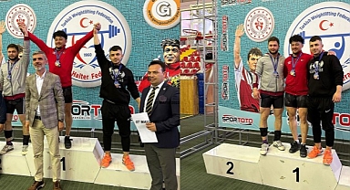 Haltercilerimiz Türkiye Şampiyonası’ndan Derecelerle Dönüyor