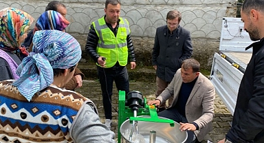 Hamur yoğurma makinesi desteği yüz güldürüyor