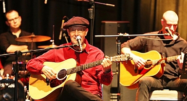 İlhan Şeşen Küçükçekmece’de Konser Verdi