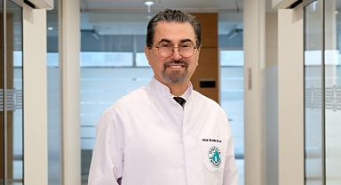 İmplant üstü protezlerle her yaşta diş konforunu yaşama imkânı var