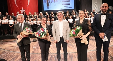 İsmail Baha Sürelsan Konservatuvarı Sevgi Her Şeydir konseri düzenledi