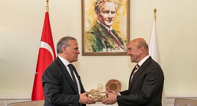 İtalya’nın Türkiye Büyükelçisi Giorgio Marrapodi Soyer’i ziyaret etti