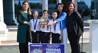 İzmirli Öğrenciler Teknofest'te Birinci Oldu!