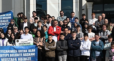 Kartepe Belediye Başkanı Av.M.Mustafa Kocaman Teknofest’te Çıkarma Yaptı