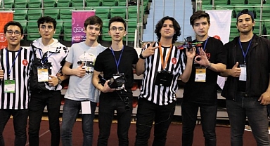 Keçiören’deki Robot Yarışmasında 100 Bin TL’lik Ödül Sahiplerini Buldu