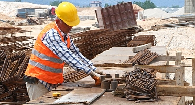 Kınık Toptancı Hali Projesi’nde çalışmalar sürüyor