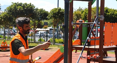 Konyaaltı Sahili'ndeki Hazırlıklar Sona Yaklaştı