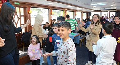 Küçükçekmece’de Özel Gereksinimli Çocuklara Özel Boğaz Turu