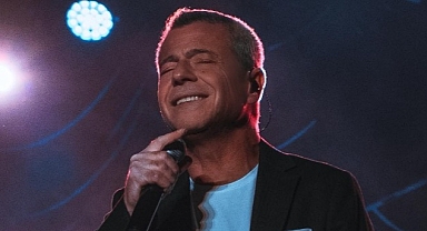 Levent Yüksel Bostancı Gösteri Merkezi’nde Aşk Rüzgarları Estirecek