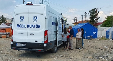 Mobil Kuaför Hizmeti Devam Ediyor