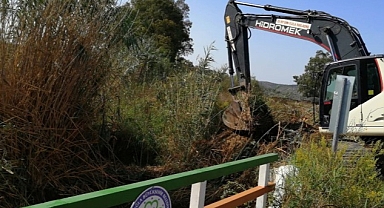 Muğla Büyükşehir Belediyesi il genelinde bugüne kadar 823 bin 805 metre dere temizliği gerçekleştirdi