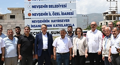 Nevşehir Hatay’a Sebze Hali Yaptırıyor